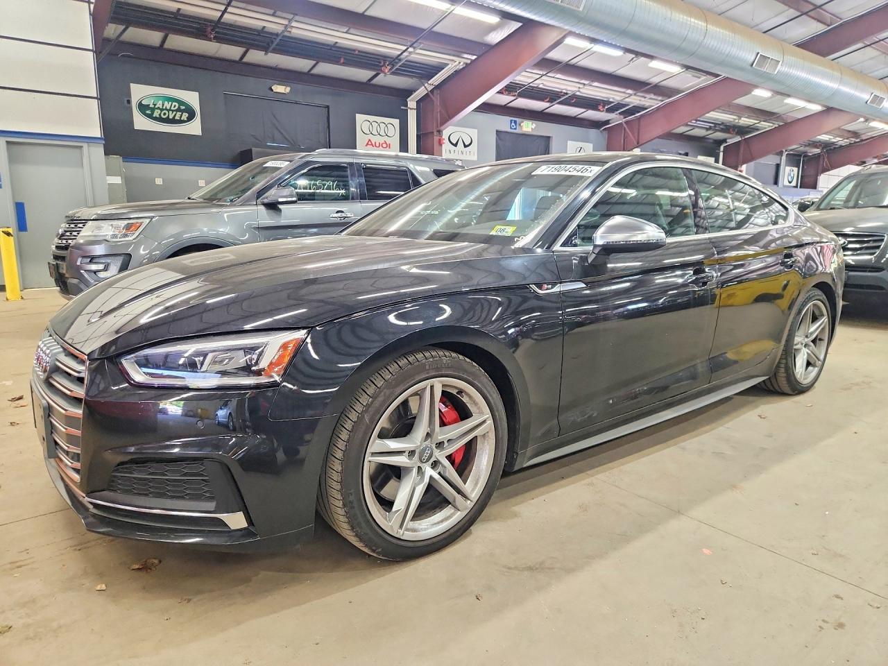 2019 AUDI S5 quattro Premium Plus — Front 3/4