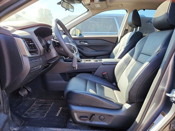 2023 NISSAN ROGUE SV — DENT