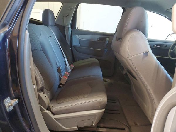 2015 CHEVROLET TRAVERSE LS — PSRS