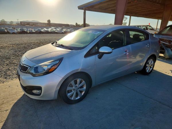 2013 KIA RIO EX / SX — Front 3/4
