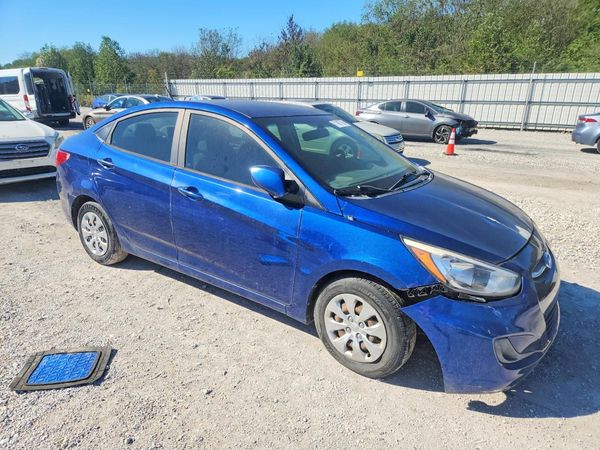 2017 HYUNDAI ACCENT — Passenger 3/4
