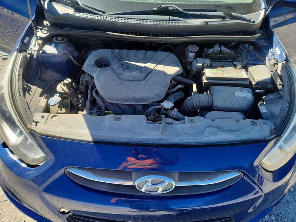 2017 HYUNDAI ACCENT — Engine bay