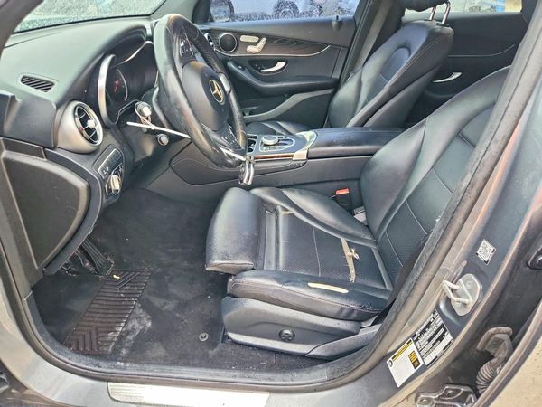 2018 MERCEDES-BENZ GLC GLC300 — DENT