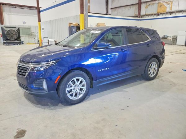 2022 CHEVROLET EQUINOX LT (1LT) — Front 3/4