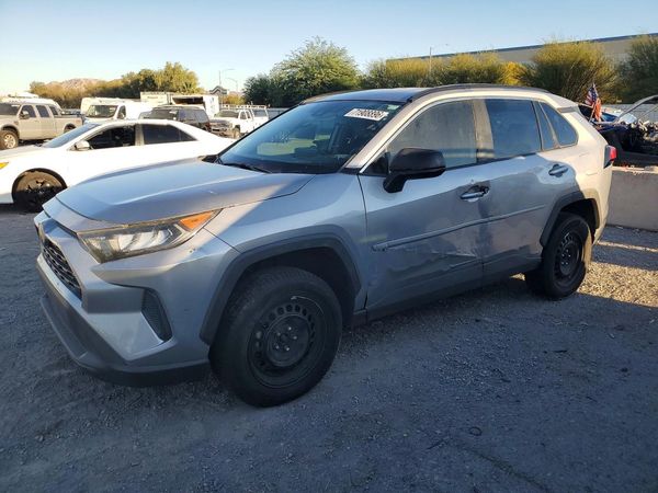 2019 TOYOTA RAV4 — DSFA — Front 3/4