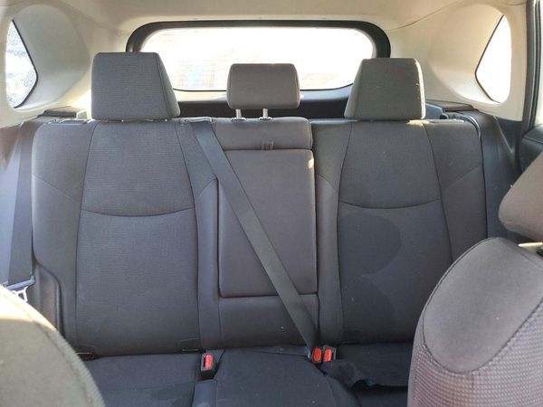 2019 TOYOTA RAV4 LE — SUVN