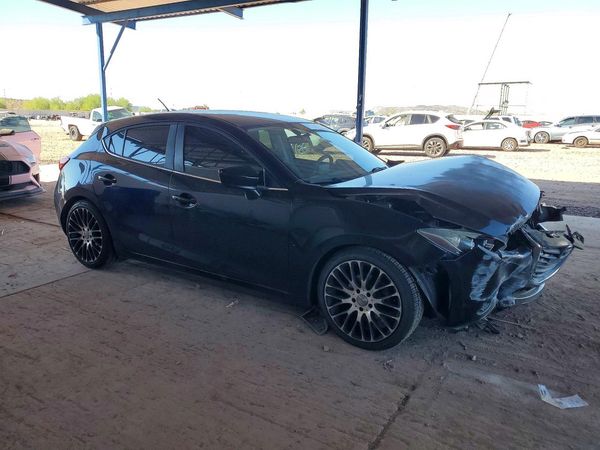 2016 MAZDA 3 Sport/GX — Passenger 3/4