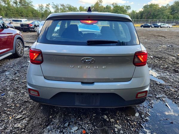 2022 HYUNDAI VENUE SE — DIRR