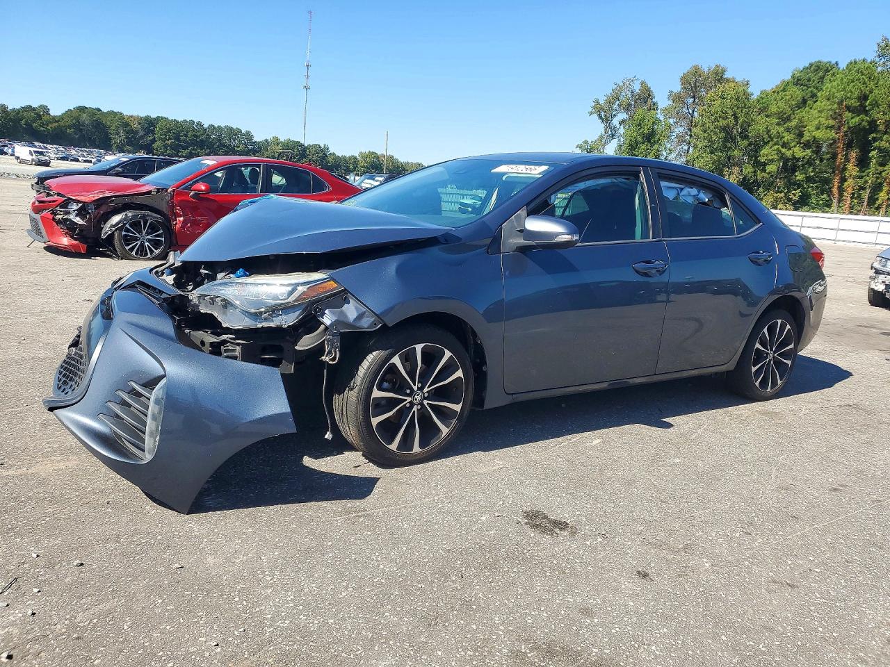 2019 TOYOTA COROLLA L/LE/SE/XLE/XSE — Front 3/4