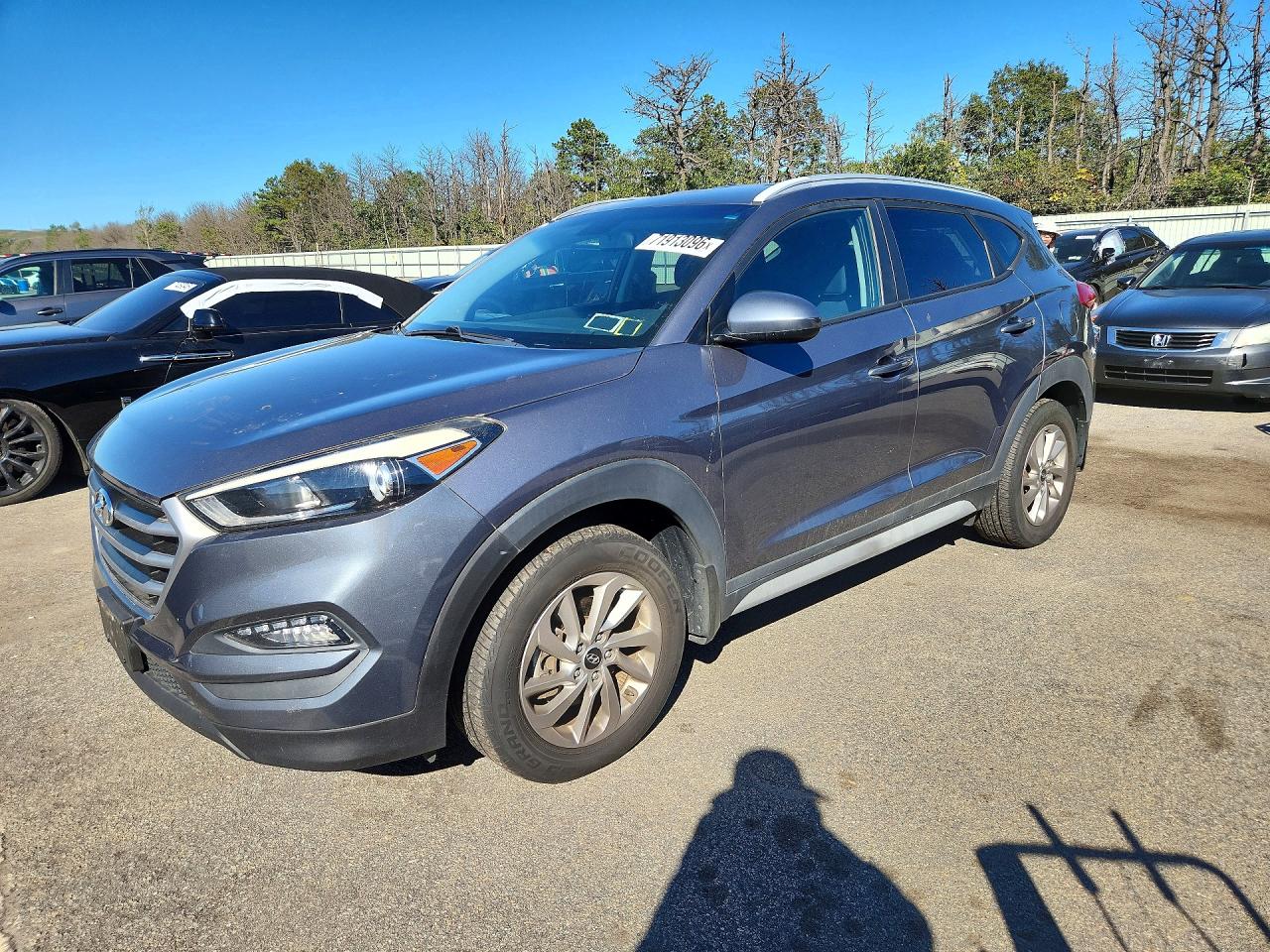 2017 HYUNDAI TUCSON — Front 3/4
