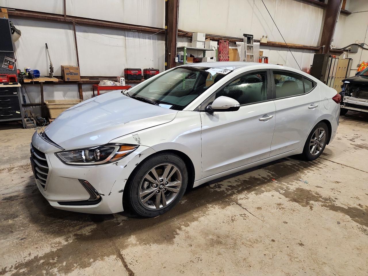 2018 HYUNDAI ELANTRA — Front 3/4