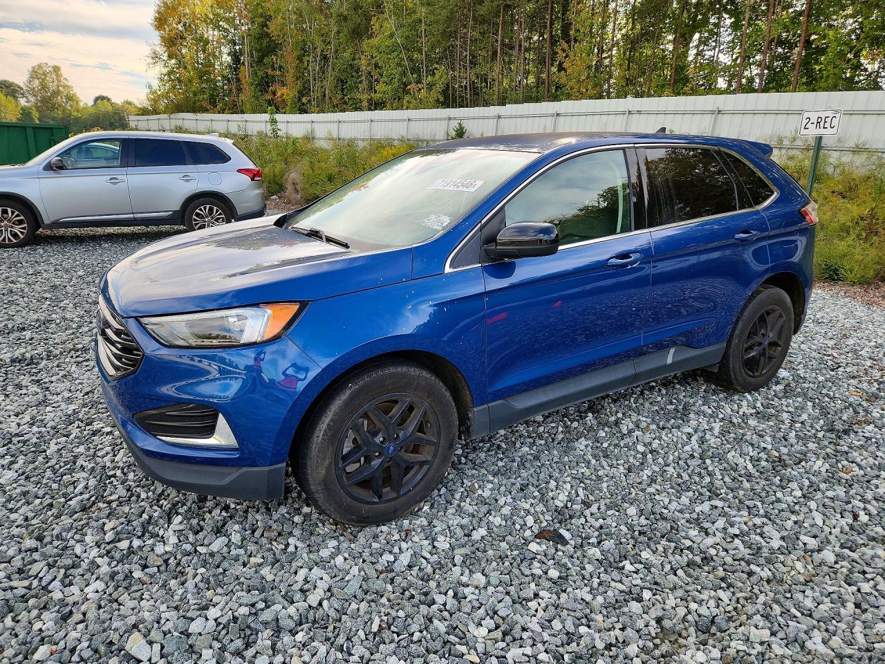 2022 FORD EDGE SEL — Front 3/4