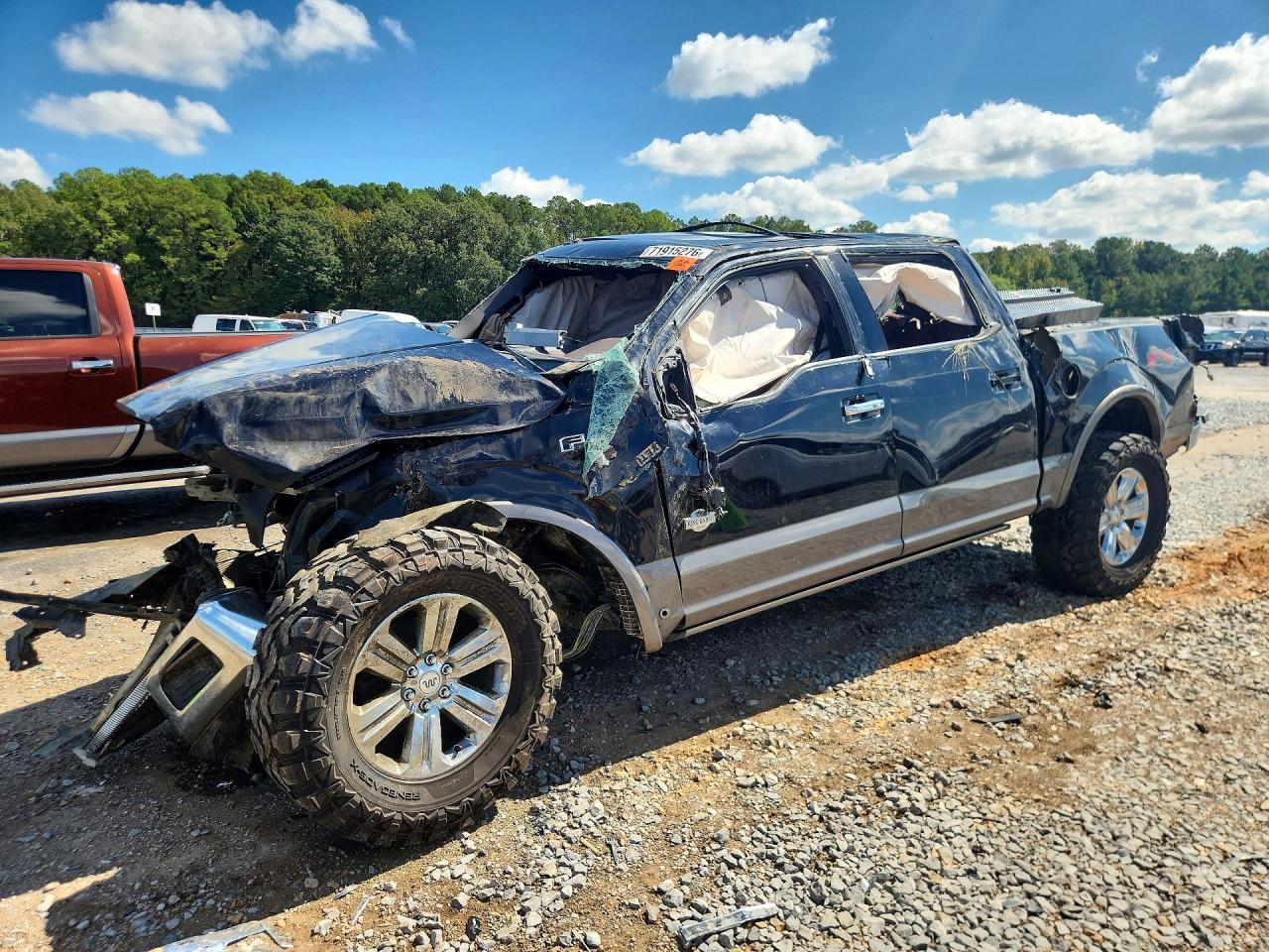 2020 FORD F150 — Front 3/4