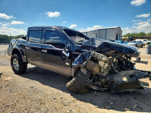 2020 FORD F150 — Passenger 3/4