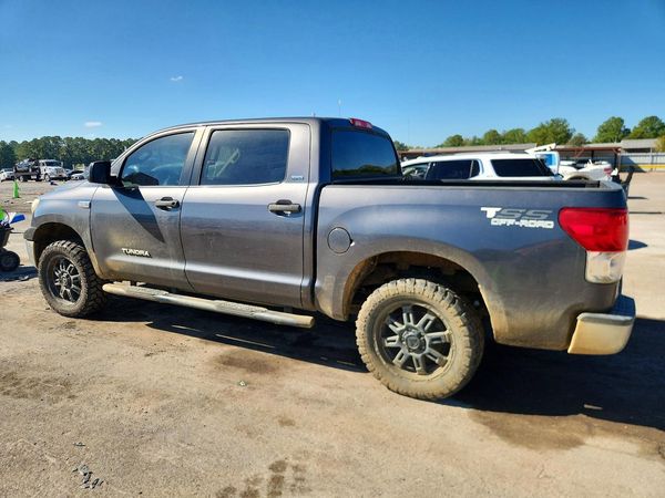 2013 TOYOTA TUNDRA SR5 — DSRA