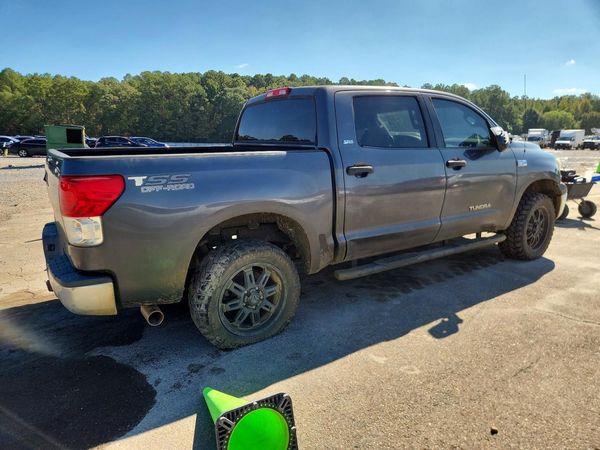 2013 TOYOTA TUNDRA SR5 — PSRA
