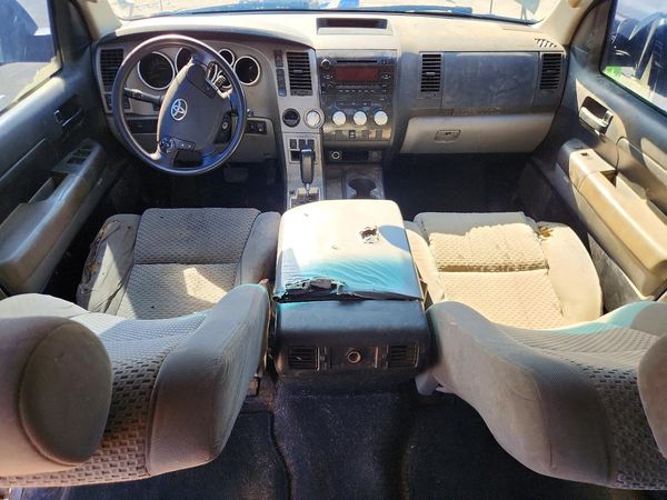 2013 TOYOTA TUNDRA SR5 — CKPT