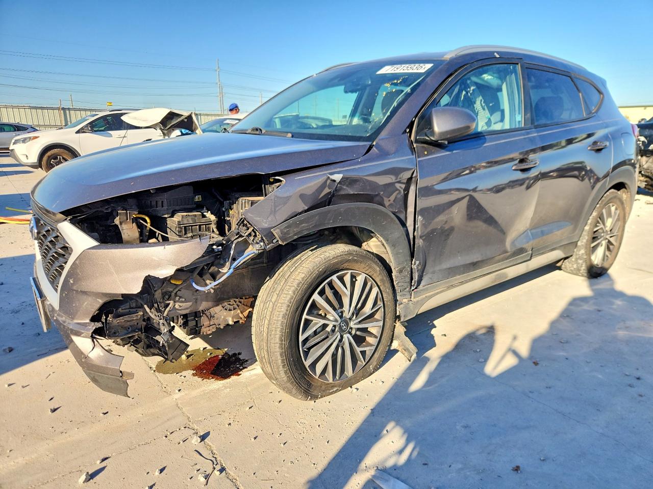 2020 HYUNDAI TUCSON — Front 3/4