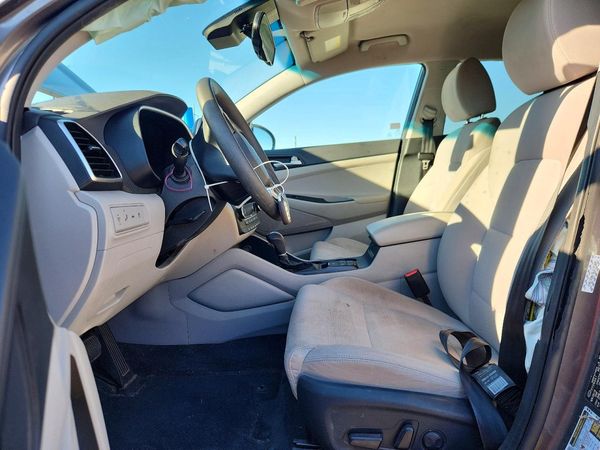2020 HYUNDAI TUCSON — DENT