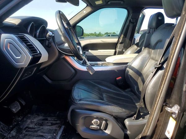 2016 LAND ROVER RANGEROVER HSE — DENT