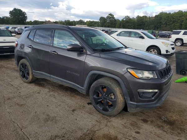 2020 JEEP COMPASS — Passenger 3/4