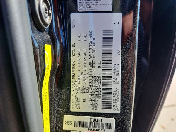 2017 TOYOTA TUNDRA SR5 — VINS