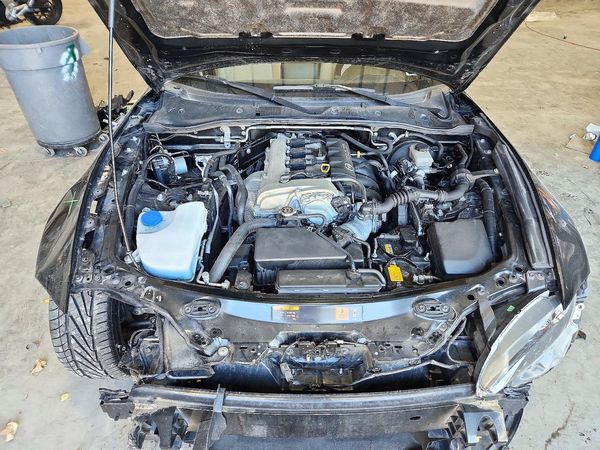 2016 MAZDA MX-5 MIATA Grand Touring/GT — Engine bay