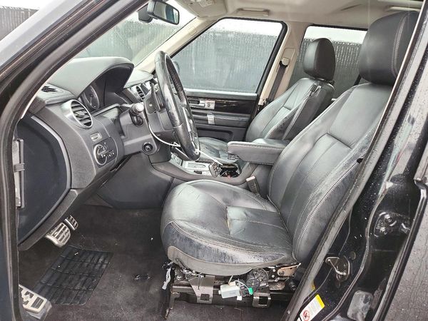 2014 LAND ROVER LR4 HSE LUX — DENT