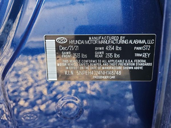 2022 HYUNDAI SONATA Limited — VINS