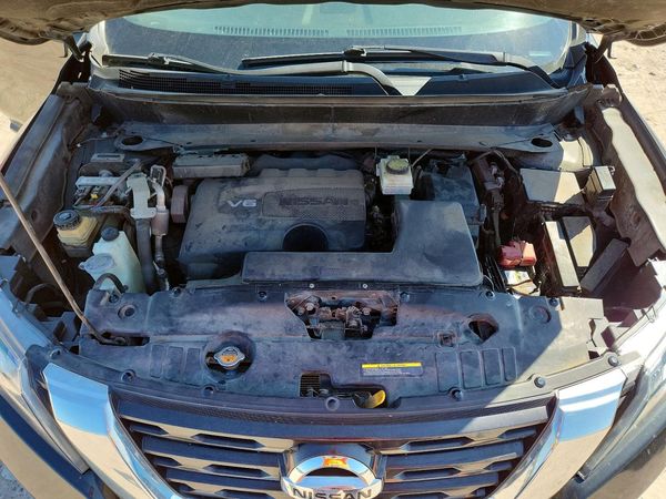 2018 NISSAN PATHFINDER — Engine bay