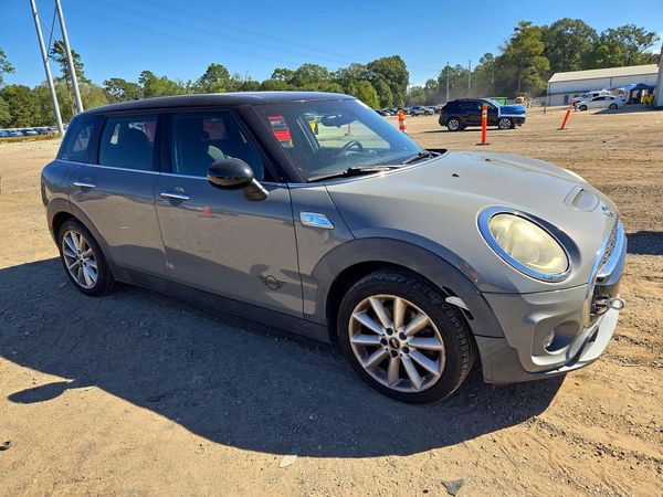 2016 MINI COOPER — Passenger 3/4