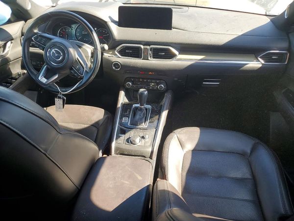 2021 MAZDA CX-5 Signature — CKPT