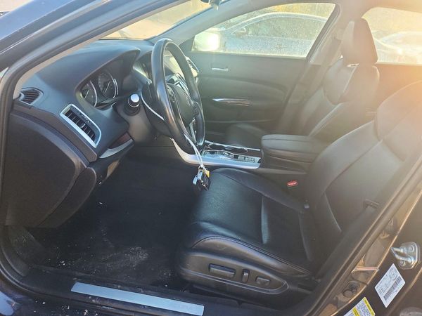 2015 ACURA TLX SH-AWD TECH V6 — DENT