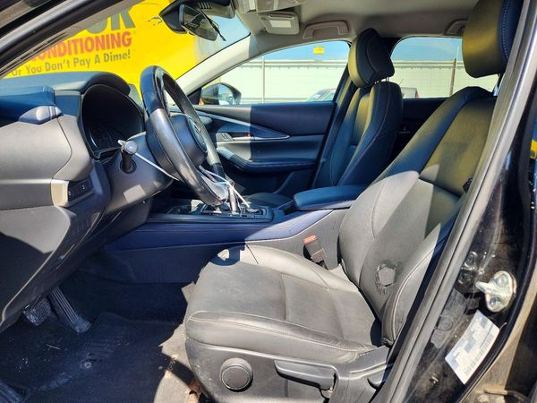 2020 MAZDA CX-30 Select Pkg — DENT