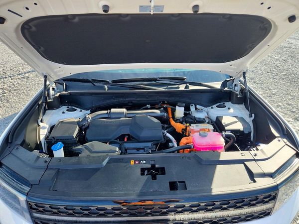 2026 HYUNDAI SANTA FE Calligraphy — Engine bay