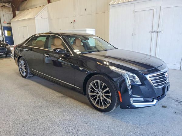 2018 CADILLAC CT6 Luxury — Passenger 3/4
