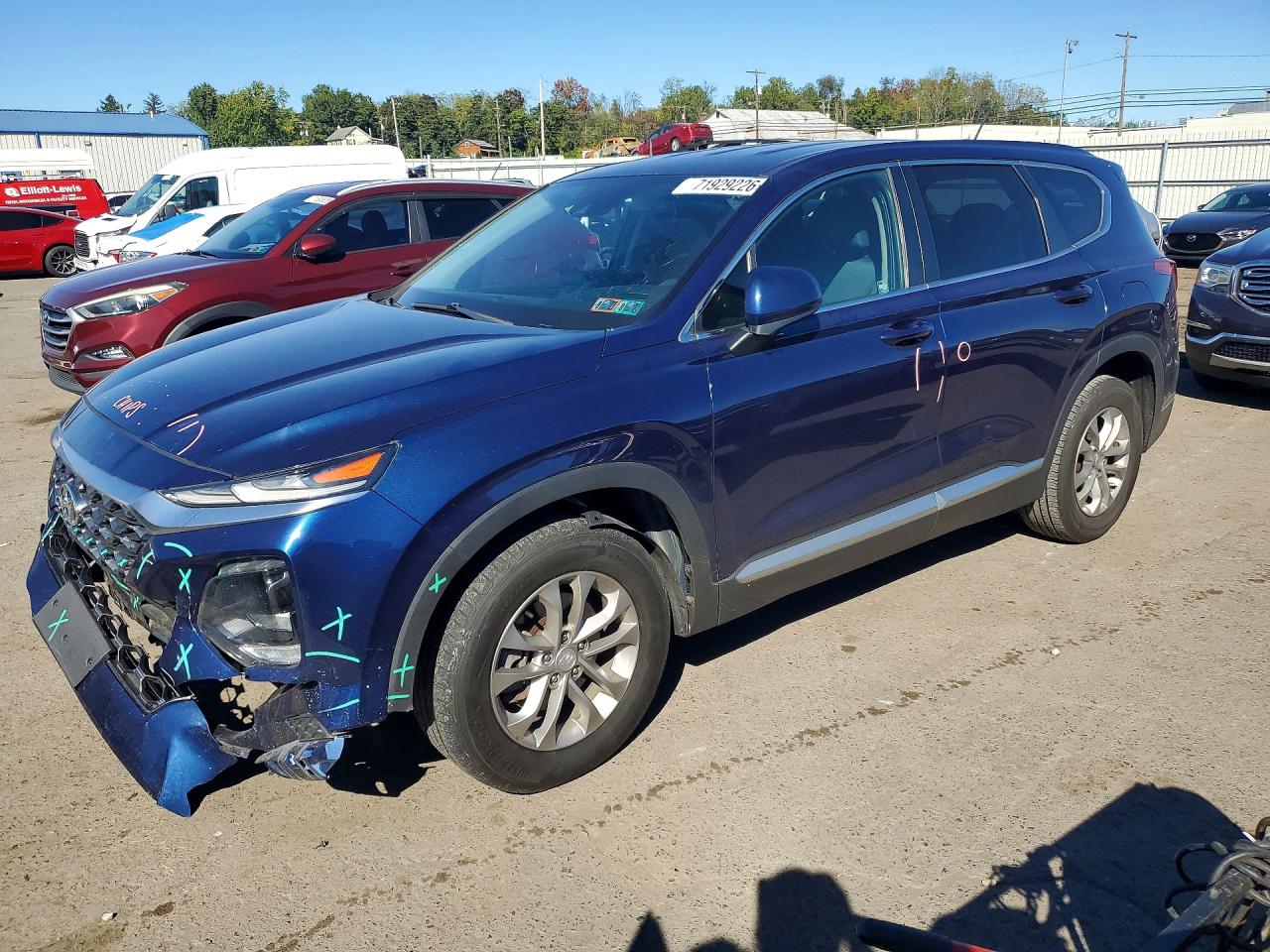 2019 HYUNDAI SANTA FE SE — Front 3/4