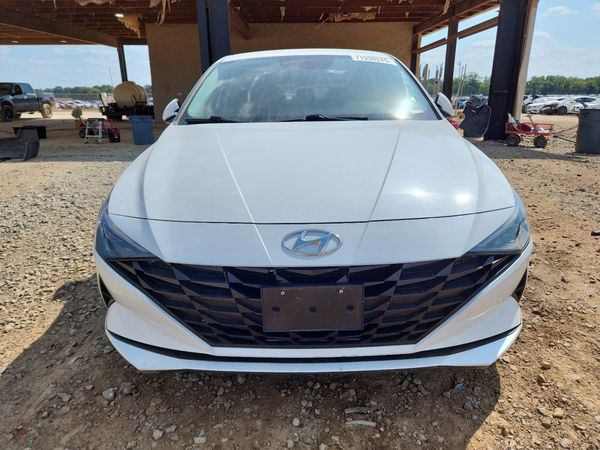 2021 HYUNDAI ELANTRA