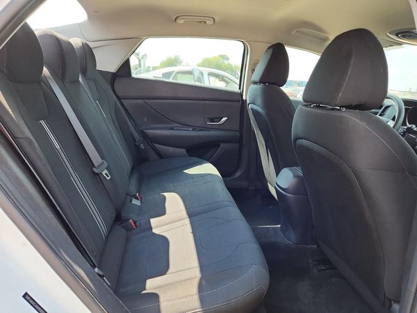 2021 HYUNDAI ELANTRA