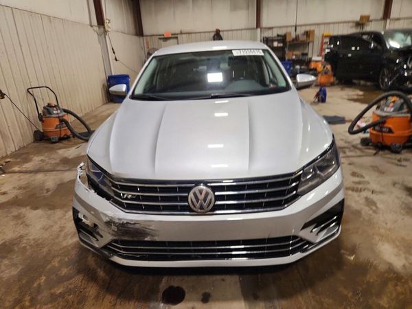 2017 VOLKSWAGEN PASSAT R-Line — DIRF
