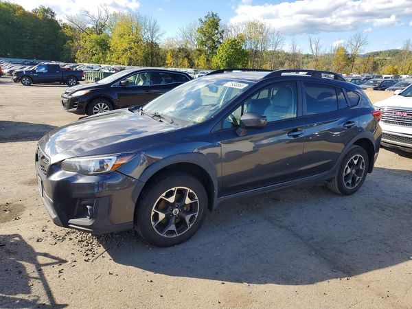 2018 SUBARU CROSSTREK Premium — Front 3/4