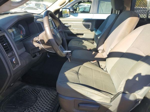 2014 RAM 1500 ST — DENT