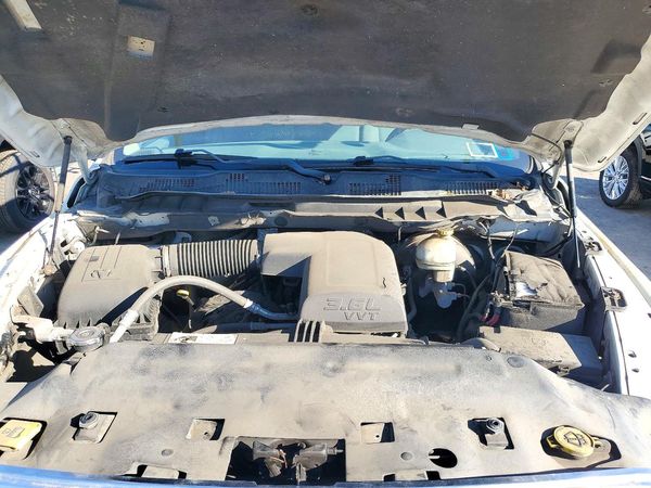 2014 RAM 1500 ST — Engine bay