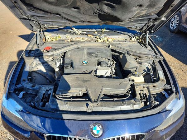 2016 BMW 328 SA — Engine bay