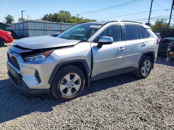 2020 TOYOTA RAV4 — DSFA — Front 3/4