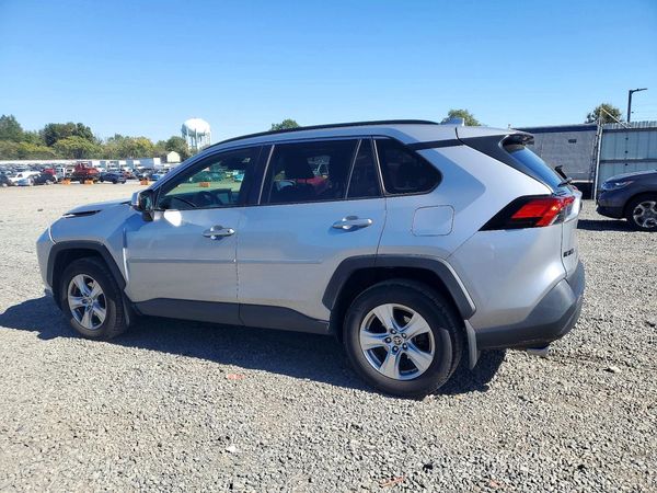 2020 TOYOTA RAV4 XLE — DSRA