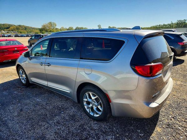 2018 CHRYSLER PACIFICA Limited — DSRA