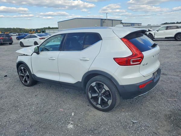2019 VOLVO XC40 Inscription — DSRA