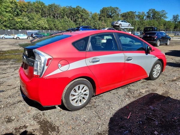 2013 TOYOTA PRIUS — PSRA