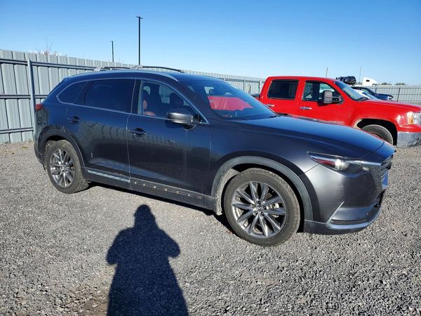 2017 MAZDA CX-9 Signature — Passenger 3/4